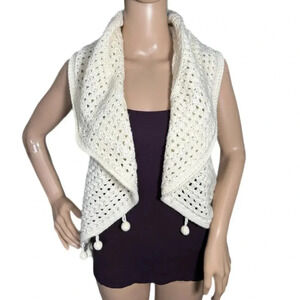 Vintage Y2K MUDPIE Crochet Knit Cardigan Sweater Size S Ivory Sleeveless Shawl